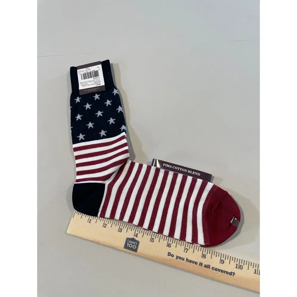 Johnston & Murphy Novelty Socks – Navy/Red Flag